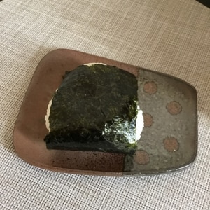 手が汚れない 簡単なおにぎりの握り方 レシピ 作り方 By こたなれ 楽天レシピ 手が汚れない 簡単なおにぎりの握り方 レシピ 作り方 By こたなれ 楽天レシピ